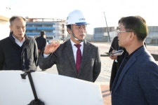 이강호 남동구청장, 남촌 농산물도매시장 신축공사 현장 방문