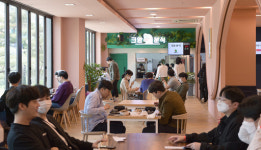 학식의 변신…순천향대 교내 식당, 백화점식 푸드코트로 변신