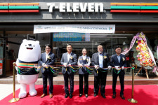[포토] 세븐일레븐, 글로벌 71100 호점 푸드드림 방배점 오픈