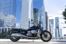 대세는 뉴트로…BMW, 클래식 디자인 뉴 R18 출격