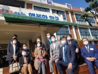 국회 교육위, 광주 극락초 방문