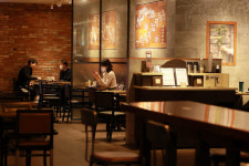 [포토] 오늘부터 카페서 실내 취식 가능