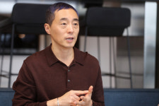 [AI 기업人] AI 순환자원 회수로봇 전국 160대 보급...기업가치 1100억원 평가받는 수퍼빈 김정빈 대표