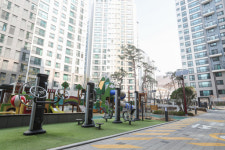 [아파트의 미학(美學)] <3>DMC 롯데캐슬 더 퍼스트