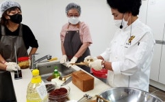 나주시가 장류·발효음식 분야 전통식문화를 계승할 전문 인력 양성에 나선다.