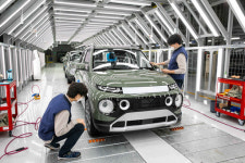 [르로] 전국 첫 상생형 일자리 GGM…캐스퍼 흥행 이끈 2030