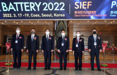 [포토] 문승욱 산업통상자원부 장관,  ‘2022 인터배터리’ 전시회 개막식 참석