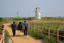 부산 강서구, 신호동 인공철새서식지 7월 개방