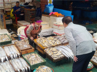 정기명 여수시장, 추석 대목 ‘민생살리기’ 전통시장 방문