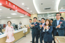 김경희 화성시의장, 화성우체국 이전 개국 기념행사 참석