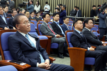 국민의힘, 네 번째 비대위원장에 황우여… 윤재옥 