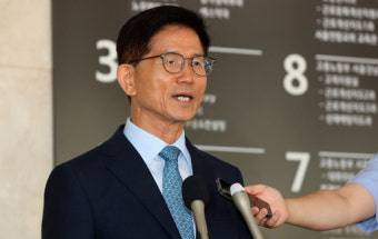 김문수 고용노동부 장관 후보자 “반노동·반노조 뭔지 묻고 싶어”