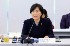 농식품장관, 미래농업 대비 그린바이오 등 신산업 점검