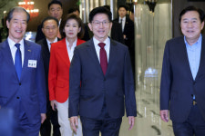 김문수 중소기업인들 만나 기업 없으면 노조 없다…악법 고칠 것