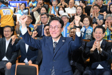 김민석 당 대표 출마선언서, 정청래 겨냥해 