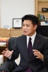 강구연안항 개발·정크트릭아트 박물관 건립 ...삼성전자 연수원 준공 등 가시적 성과 온힘