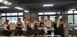 재능기부·환경정화로 이웃과 함께