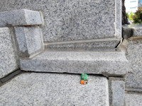 칠곡군 본관청사  비 새고, 계단은 침하되고