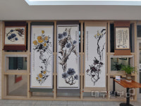 경주에서 시인이 그리는 문인화 전시회 눈길