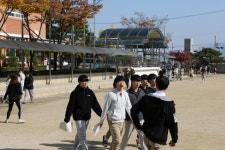 구미 사곡고, 점심시간 동안 운동장 걷기 운동 체력