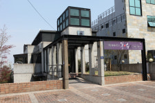 함께 떠나는 박물관 나들이(5)…알록 달록 화려한 자수의 향연 ‘박물관 수’