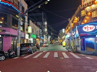 사회적 거리두기 완화됐는데 PC방·동성로·먹거리골목은 ‘한산’