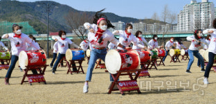 신나는 장단으로 코로나19 이겨내요!