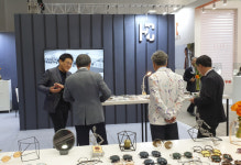〈기술 한 스푼, 디자인 두 스푼〉 신세대 아이웨어 기술 주도, 에이치투씨 디자인