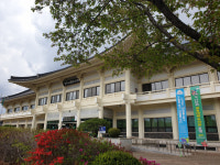 새로운 문화창고경주시립도서관