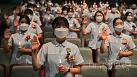 대구보건대학교 간호학과 학생들의 나이팅게일 선서...