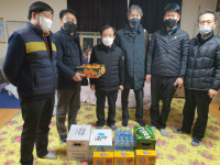 안지랑곱창상가번영회, 경로당에 후원물품 기탁