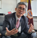 위기의 서라벌대학교 구원투수 될까…정두환 총장 취임