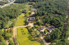 봄 향기 따라 가볍게 들러보는 ‘야외 박물관’…영남대 민속촌