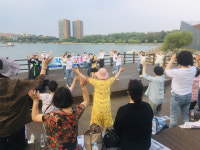 경산시마을평생교육지도자, 남매지 작은 음악회 개최
