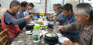 흥농농약사 배을호 대표, 기간제 근로자 삼계탕 대접