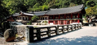 [10부 스토리로 만나는 경북의 문화재] (15) 김천 청암사와 소장 불화