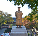 대구 ‘순종황제 어가길 동상’ 내년 철거