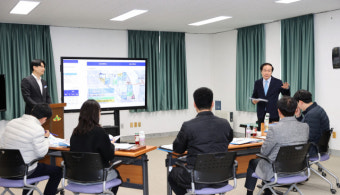의성군, 봉양농공단지 환경조성사업 통합 패키지 현장 실사 받아