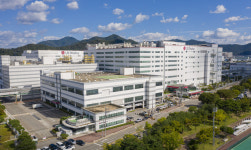 신오케미칼(주)구미1공장 | '잘 나가는 구미산단'…그 그늘엔 위기의 LCD, 화섬·섬유