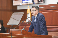김천시의회 윤영수·이승우 의원, 갈항사지 동·서 삼층석탑 반환 등 시정질문