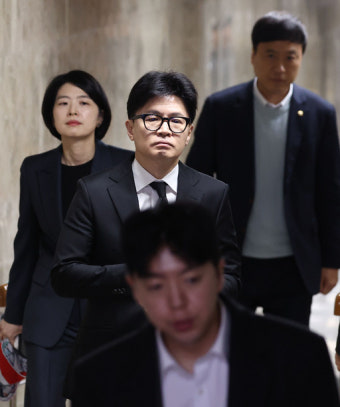 한동훈 대표, 윤석열 대통령의 조기 퇴진과 2선 후퇴 선의 강조