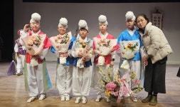 (이 동네 이 사람)경주의 가장 적은 학교 학생들이 가장 큰 일 해낸다
