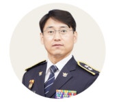 청도 모계고 출신 김성희 경남청장 포함, 치안정감 승진 인사…전 정부 승진내정자 탈락, 치안감 9명 승진도