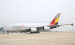 아시아나항공, 4번째 A380기 도입