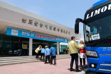 완도군, 외딴섬 주민 대상 백신 방문 접종 추진