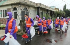 쿠팡 임직원, 덕평물류센터 인근서 정화활동