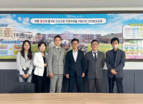 ㈜금강웰빙푸드, 유튜버 콕봐유-봉서초등학교 기부금 전달식