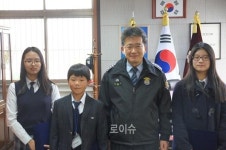 부산교도소 교정장학회, 낙동중학교 장학금 전달