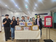 강원도 태백시노인복지회관, 태백 빵사모가 직접 만든 빵 전달 받아