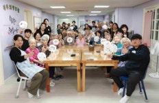 은평구, 자립준비청년들과 함께 노인복지시설 방문